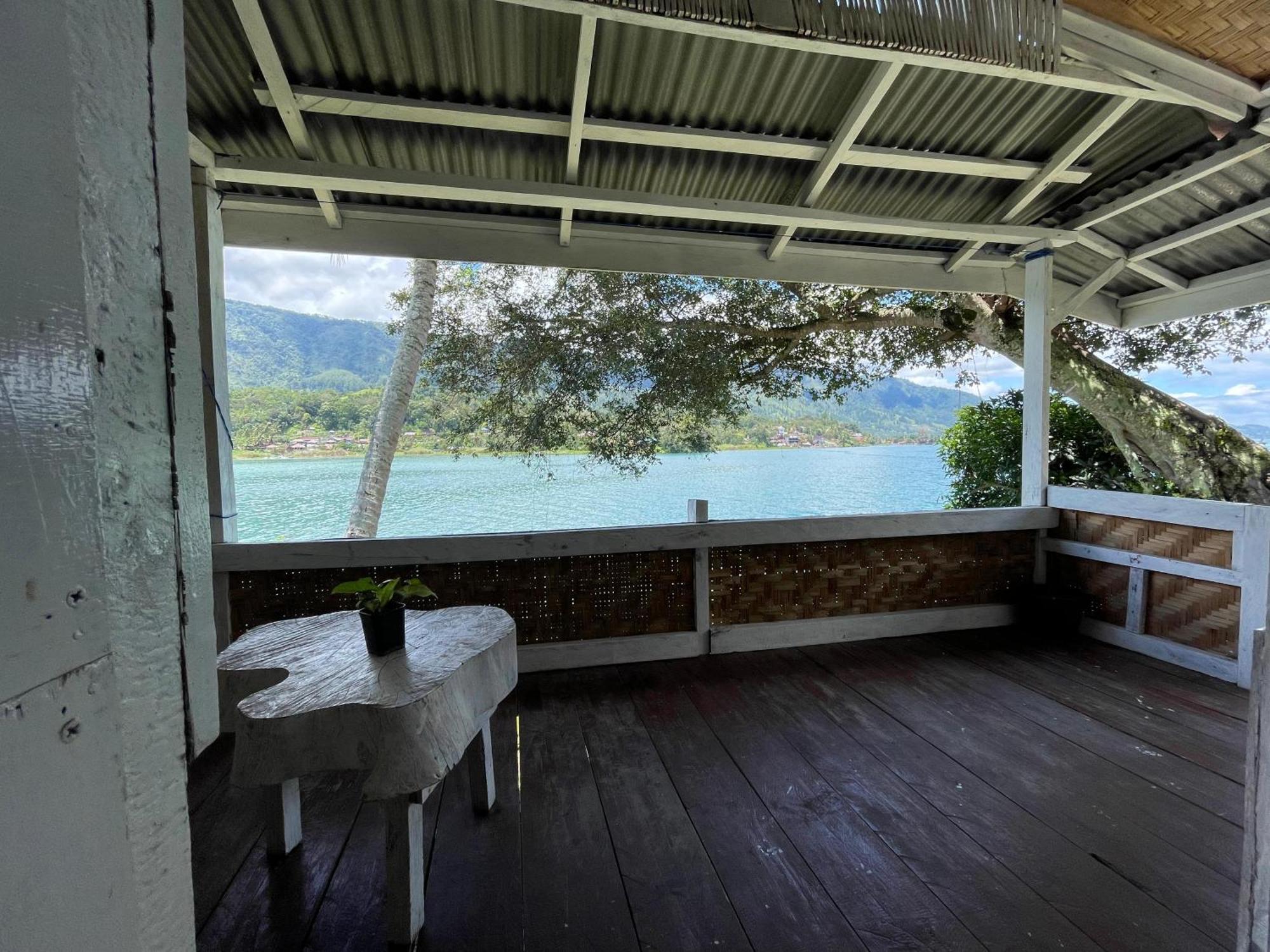 Hub Tata Guesthouse ตุกตุก ภายนอก รูปภาพ